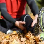 Болит икроножная мышца на правой, левой ноге, несколько дней, при ходьбе, беге, после судороги. Причины, что делать